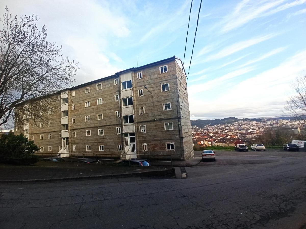 O Descanso Da Abella Leilighet Ourense Eksteriør bilde